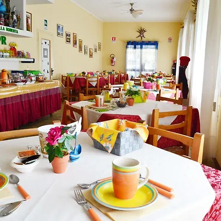 Roberta Hotel